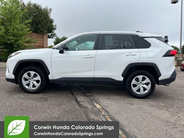 Used 2024 Toyota RAV4 LE image 4