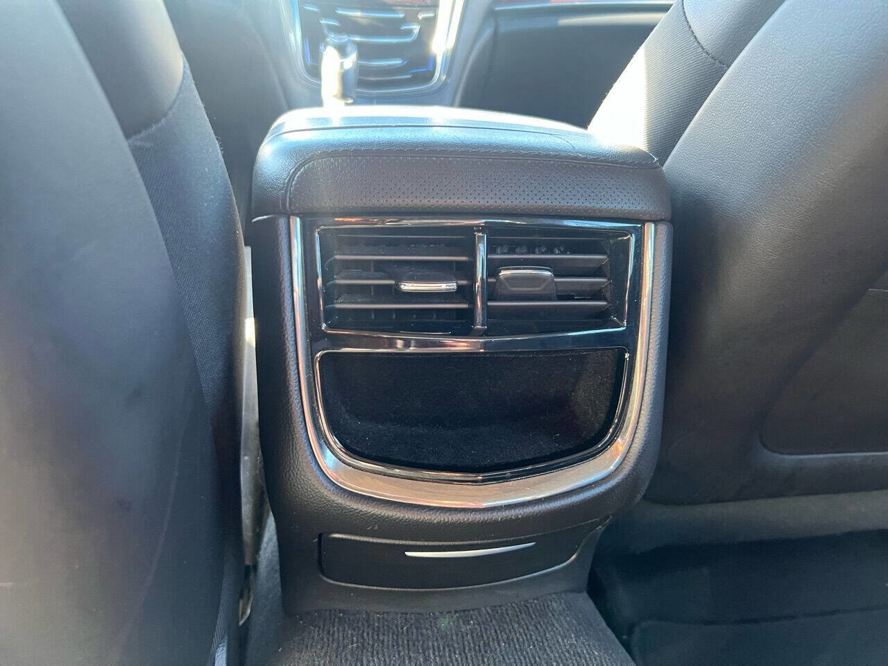 Used 2016 Cadillac CTS AWD Sedan w/ Seating Package image 27