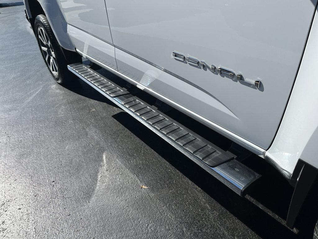 Used 2022 GMC Canyon Denali image 40