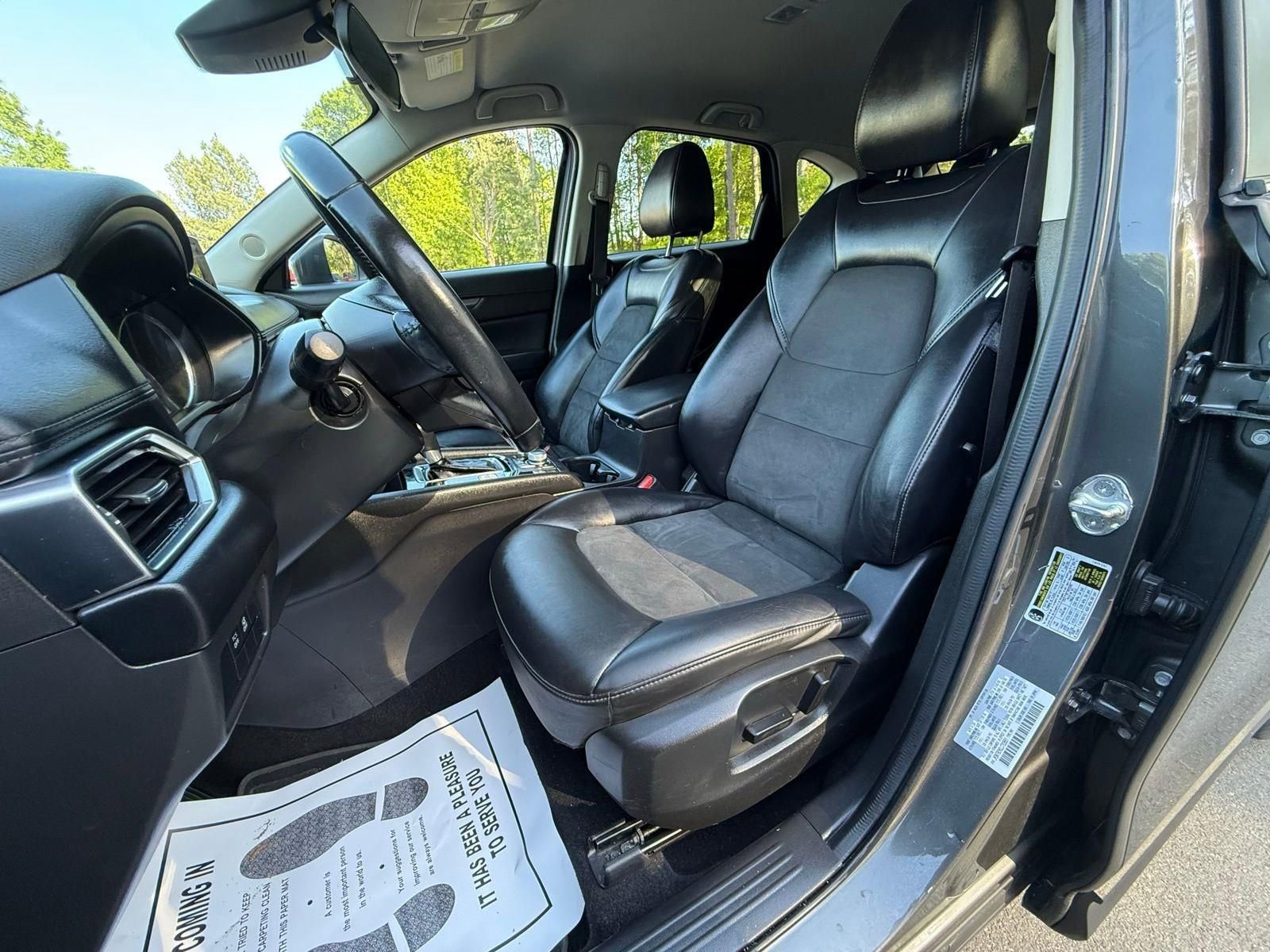 Used 2020 MAZDA CX-5 Touring AWD/4WD image 17