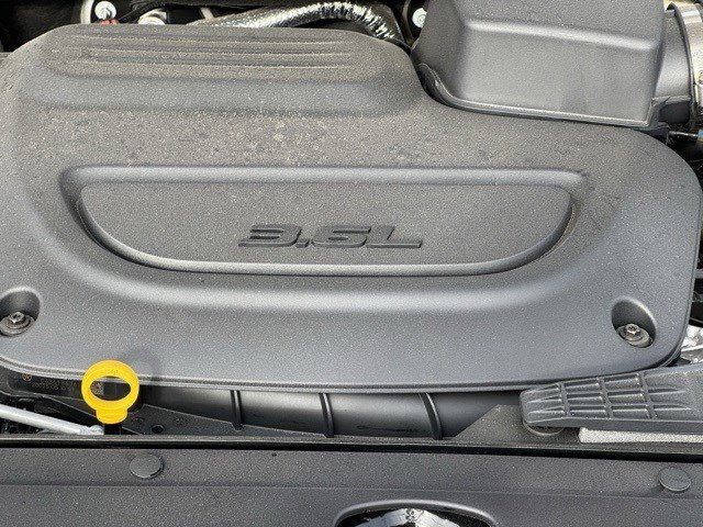 New 2026 Chrysler Pacifica Select image 43