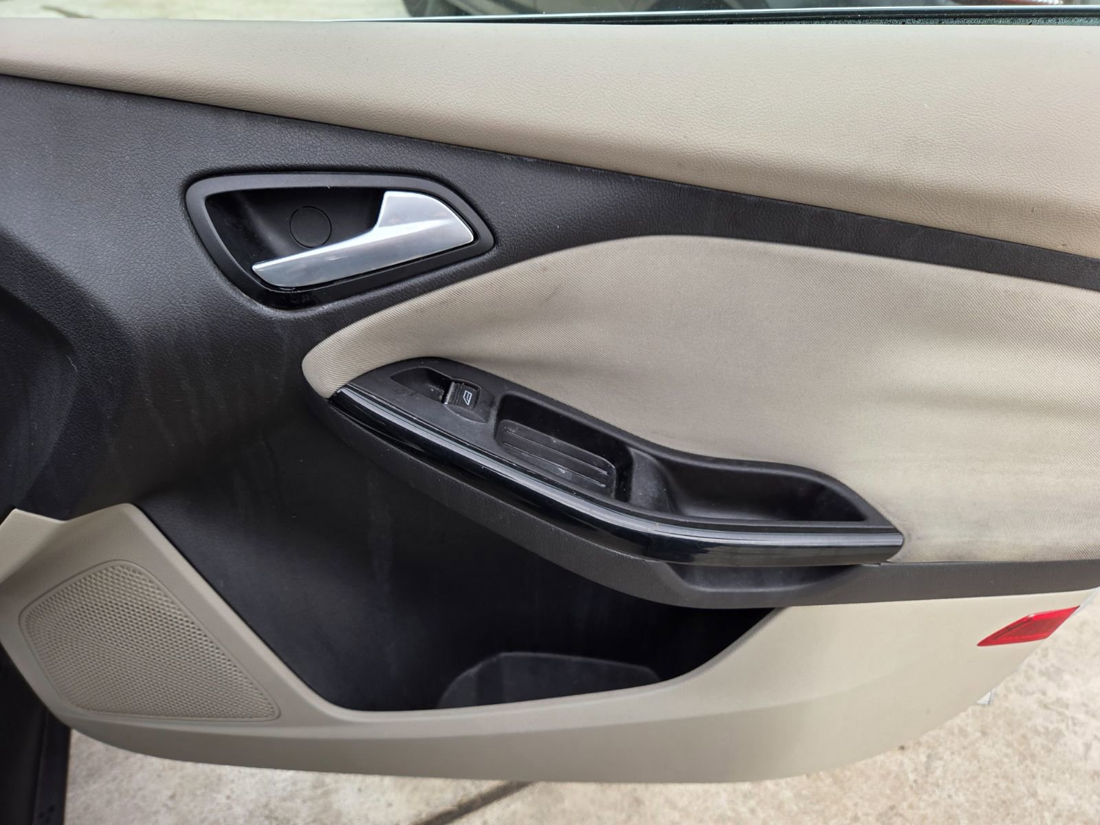 Used 2012 Ford Focus Electric Hatchback image 15