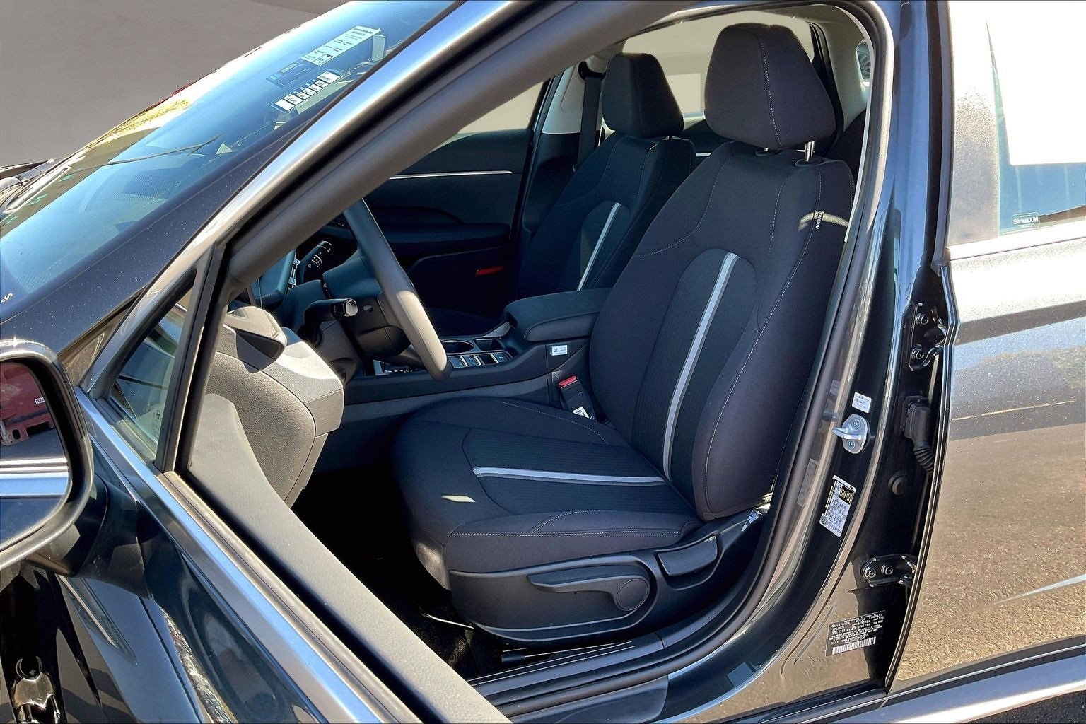 Used 2025 Hyundai Sonata SE image 21