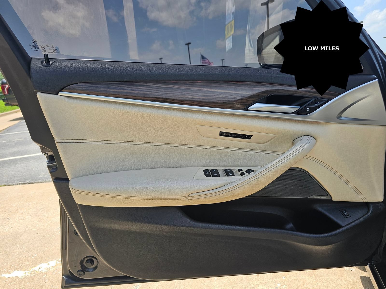 Used 2017 BMW 530i RWD image 11
