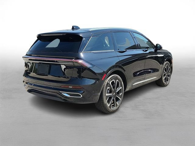 Used 2024 Lincoln Nautilus Reserve w/ Equipment Group 202A AWD/4WD image 6