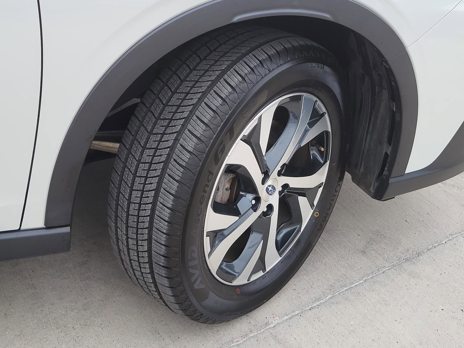 Used 2021 Subaru Outback Limited XT AWD/4WD image 6