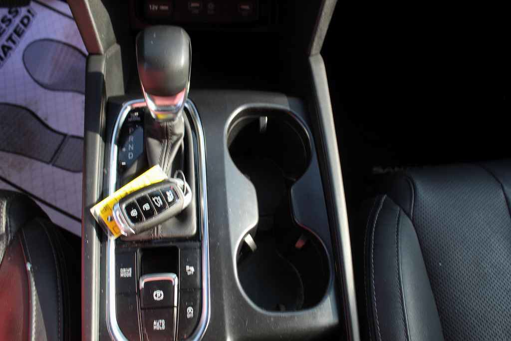 Used 2019 Hyundai Santa Fe Limited FWD image 23