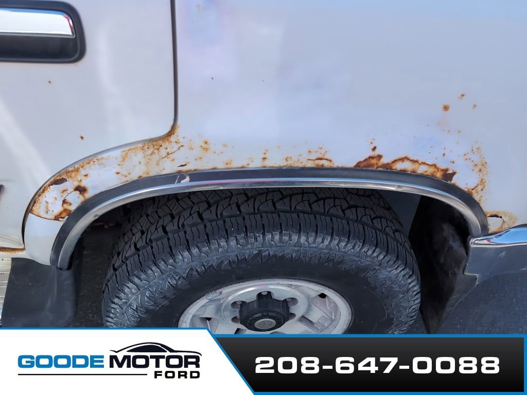 Used 1995 Toyota 4Runner SR5 AWD/4WD image 5