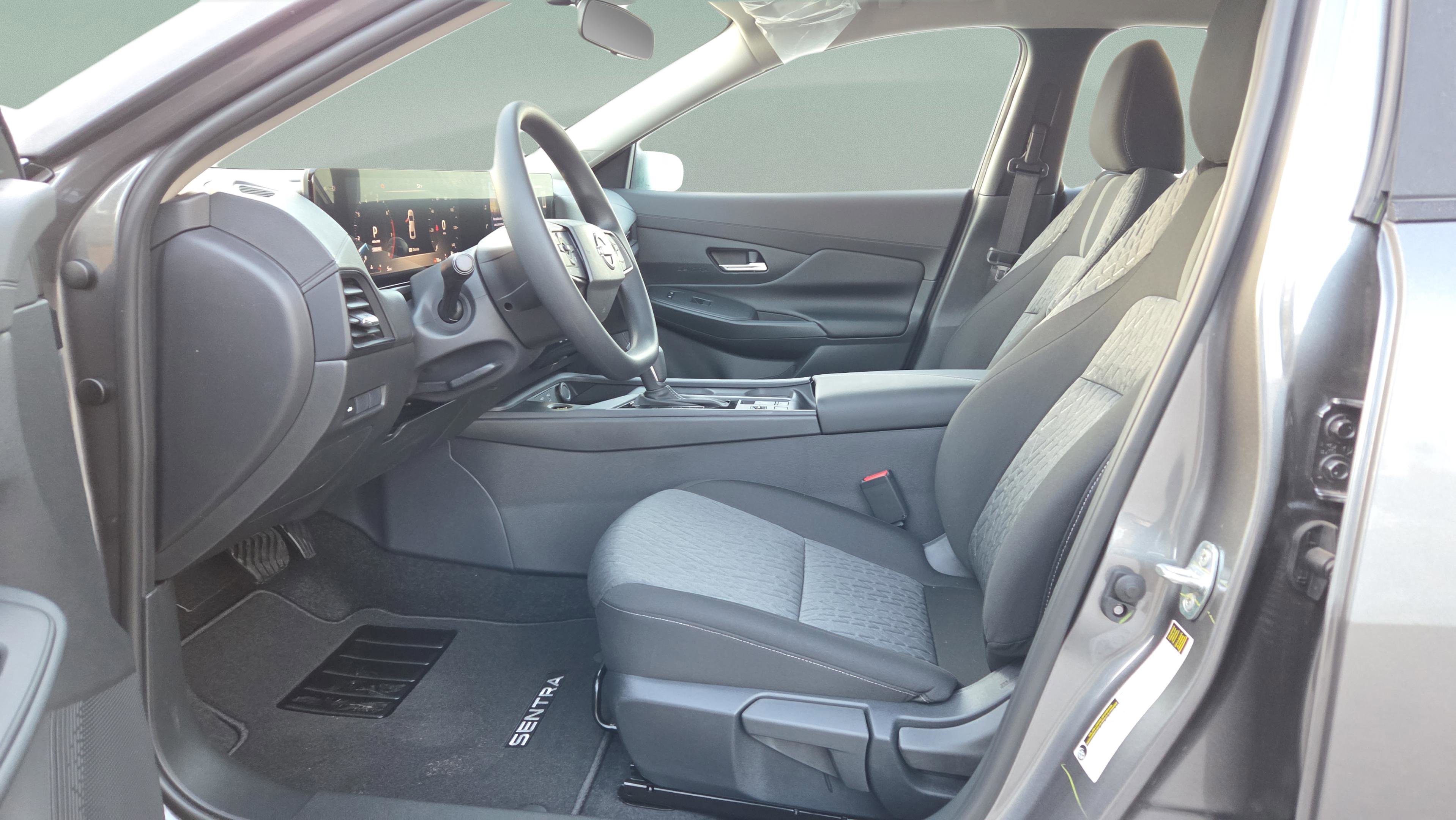 New 2026 Nissan Sentra SV image 9