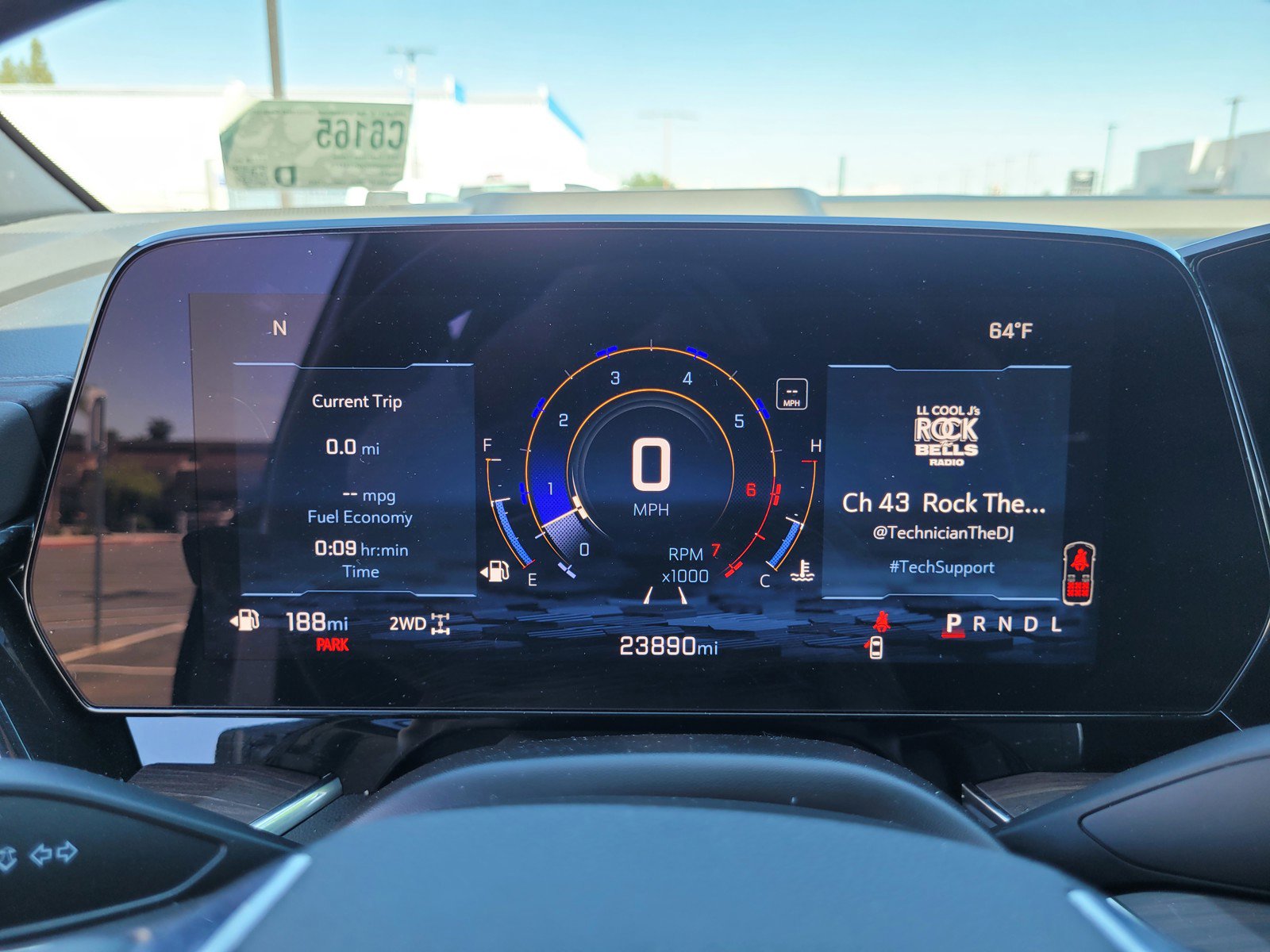 Used 2025 Chevrolet Tahoe LT image 23