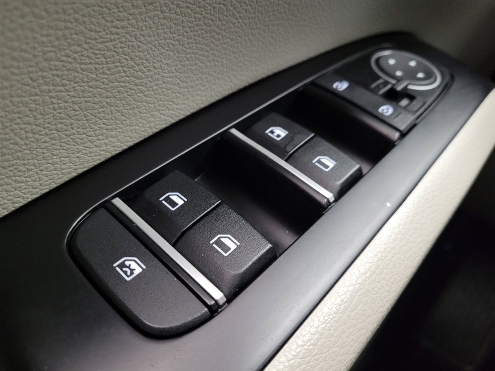 Used 2024 Kia Soul LX image 27