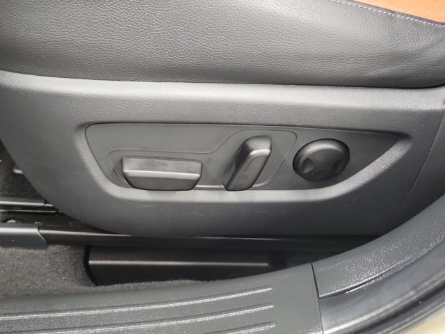 Used 2024 MAZDA CX-50 2.5 Turbo w/ Cargo Package image 23