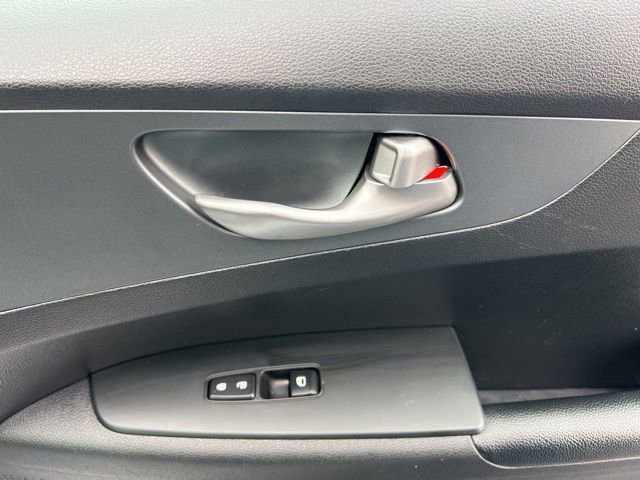 Used 2021 Kia Forte LXS image 27