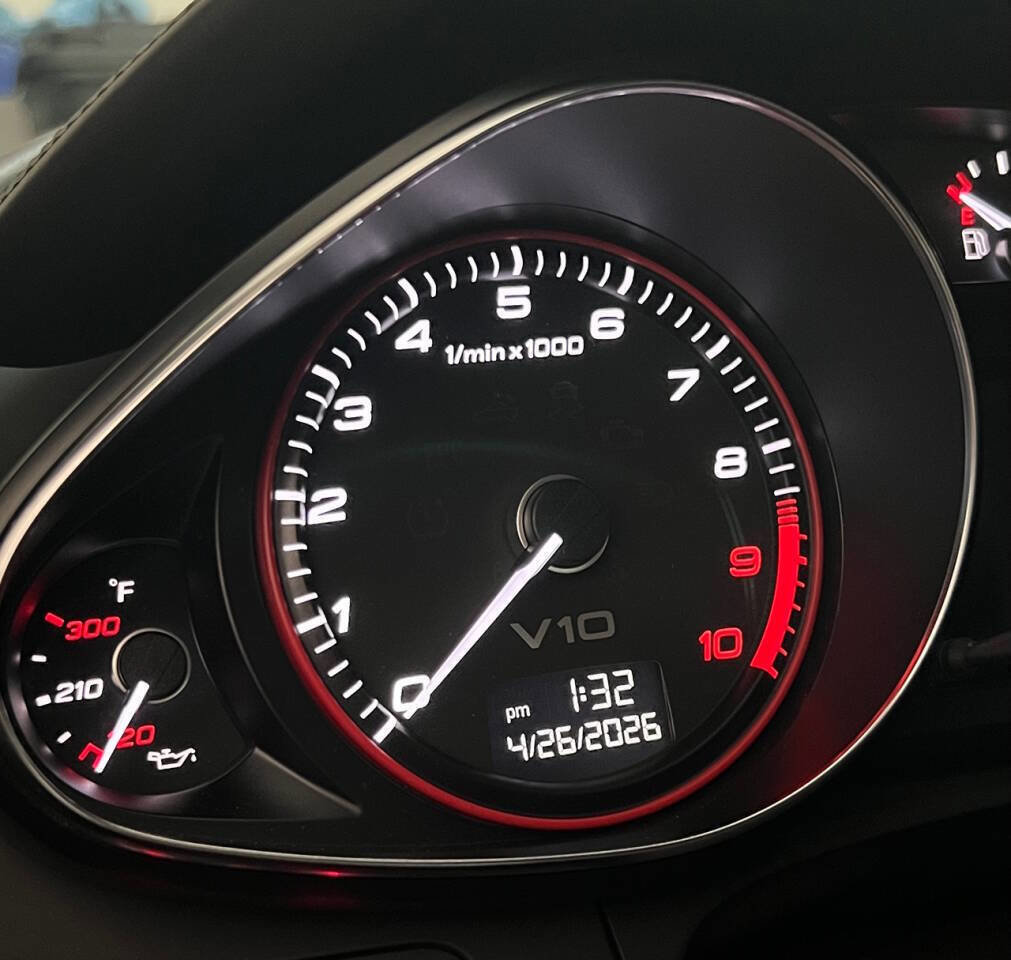 Used 2011 Audi R8 V10 AWD/4WD image 36