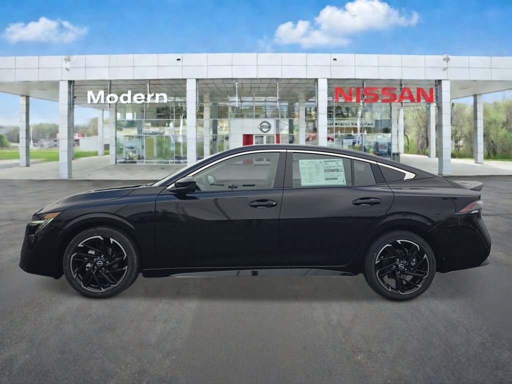 New 2026 Nissan Sentra SR FWD image 2