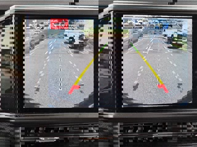 Used 2025 Jeep Wrangler Unlimited Rubicon w/ Safety Group image 27