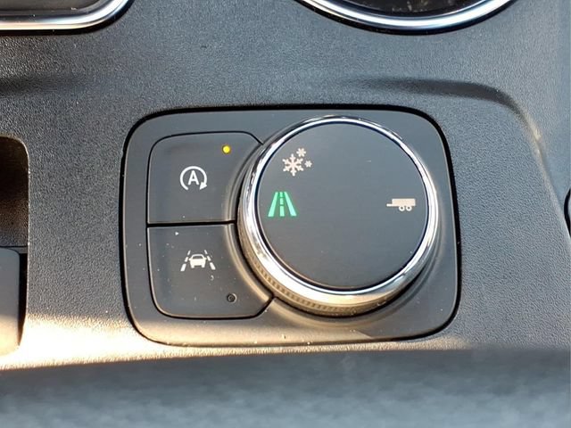Used 2023 Chevrolet Traverse LT FWD image 23