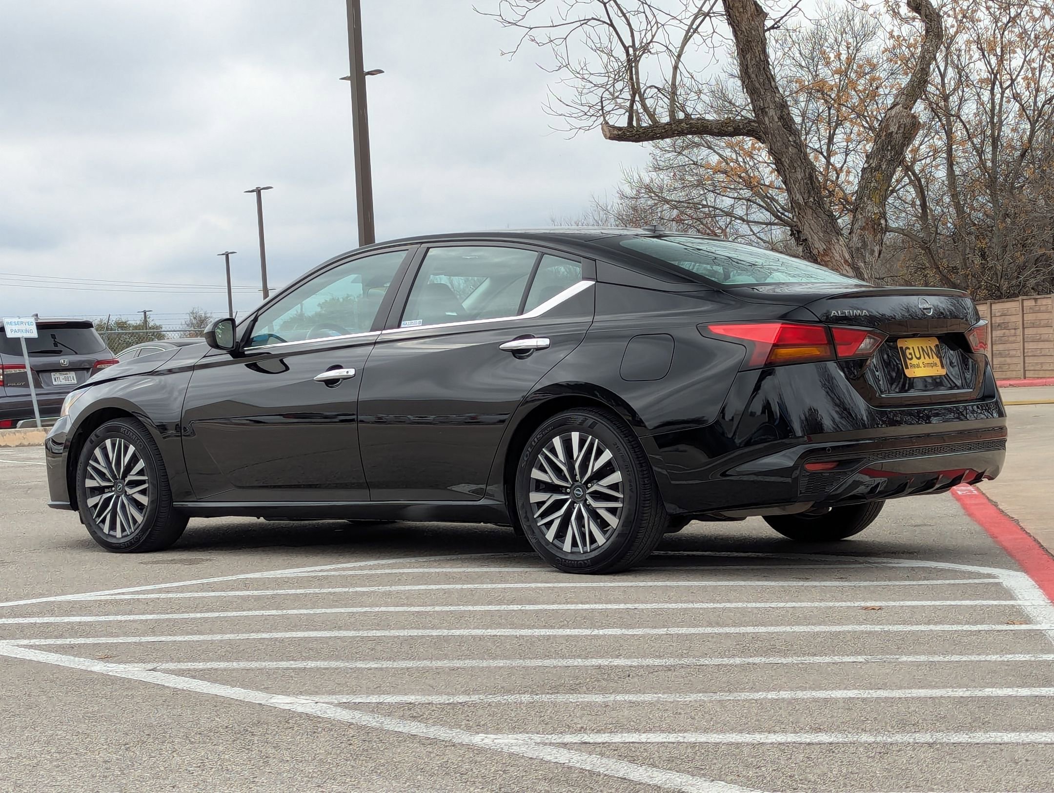 Used 2025 Nissan Altima 2.5 SV image 6