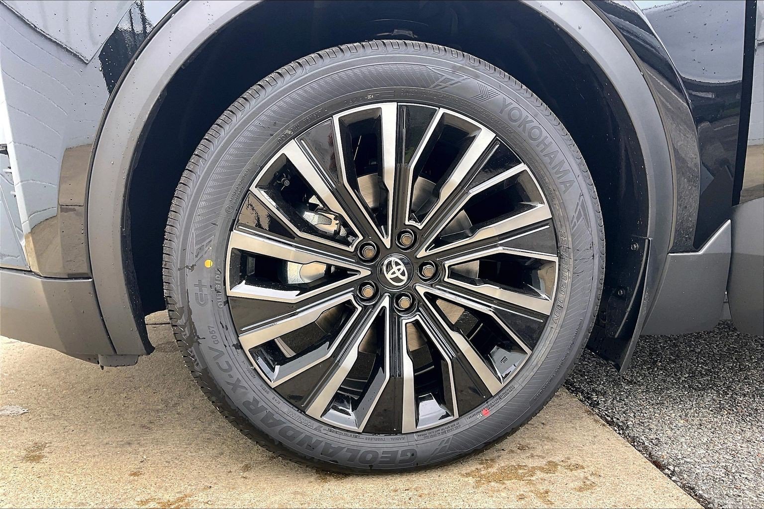 New 2026 Toyota C-HR AWD/4WD image 15