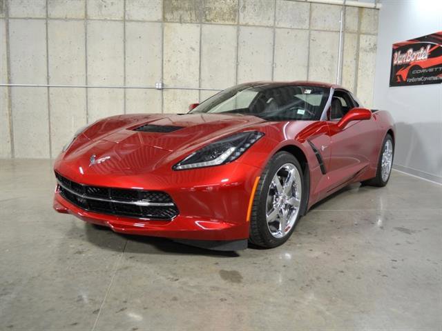 Used 2015 Chevrolet Corvette Stingray Coupe w/ 2LT Preferred Equipment Group image 4