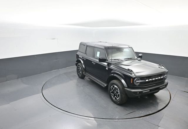 New 2026 Ford Bronco Outer Banks image 19