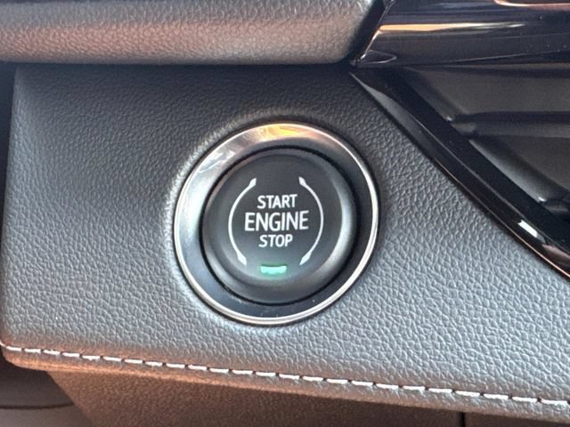 New 2027 Buick Enclave Avenir w/ LPO, Illumination Package FWD image 37
