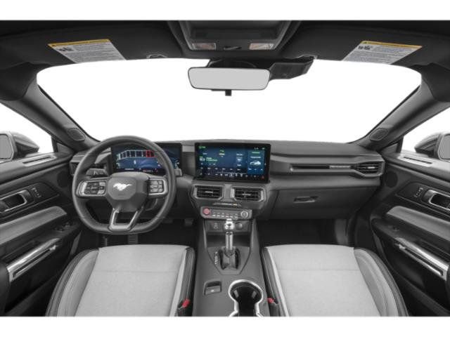 Used 2025 Ford Mustang Coupe RWD image 8