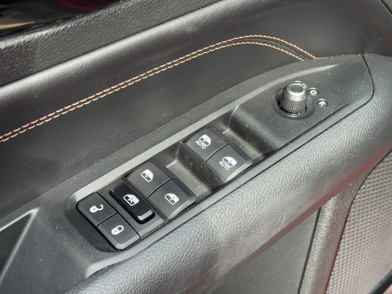 Used 2022 Jeep Compass Limited image 20