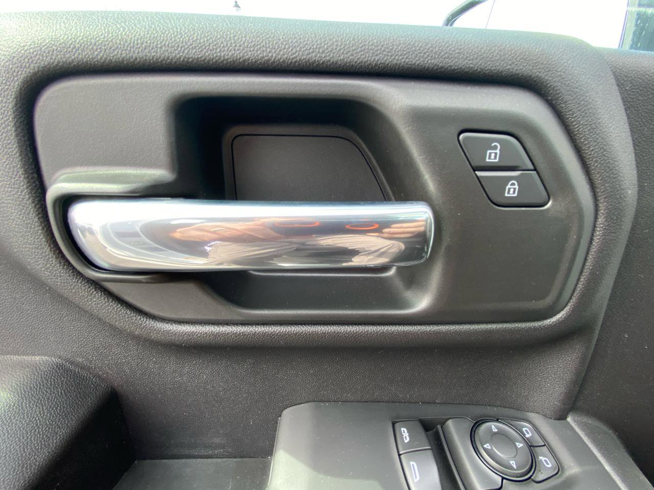 Used 2025 Chevrolet Silverado 1500 W/T RWD image 19