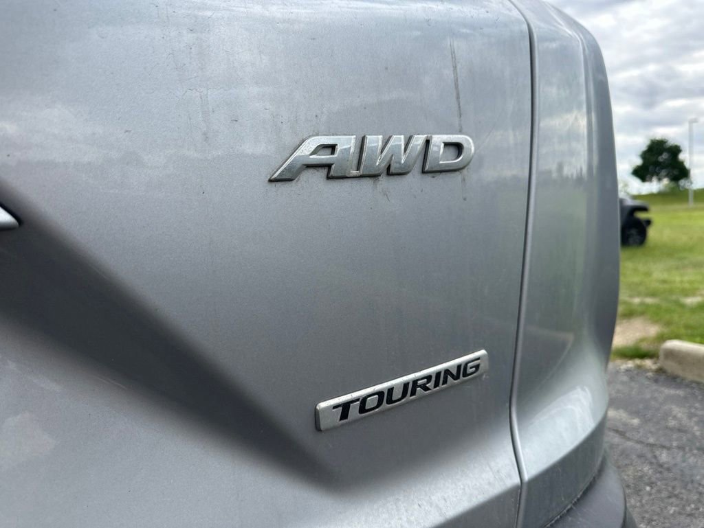 Used 2018 Honda CR-V Touring image 4