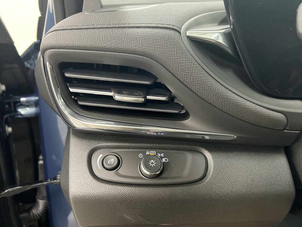 New 2026 Buick Envista Preferred FWD image 18