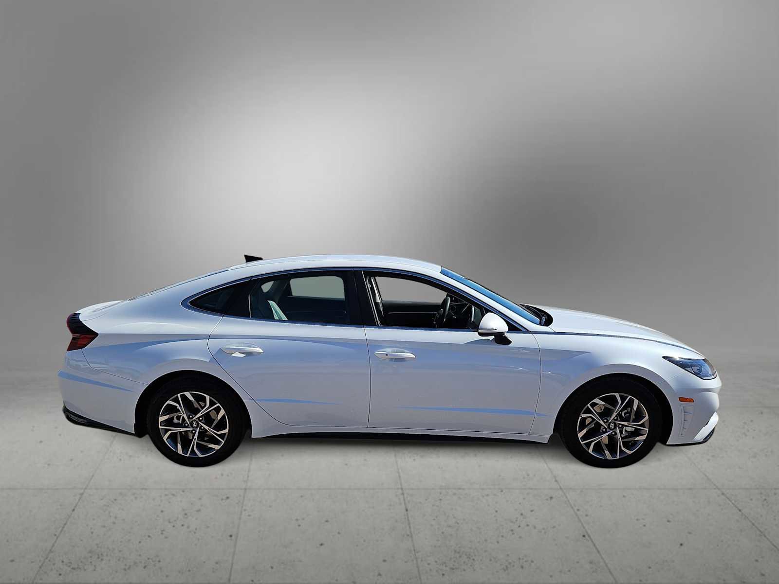 Certified 2021 Hyundai Sonata SEL image 9