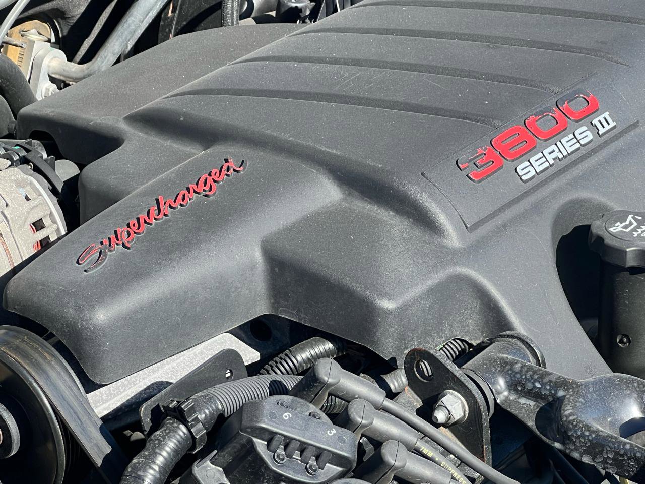 Used 2005 Pontiac Grand Prix GTP w/ Leather Trim Package image 27