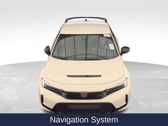 Used 2024 Honda Civic Type R image 2