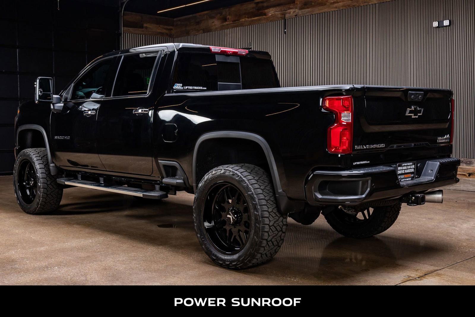 Used 2023 Chevrolet Silverado 3500 High Country w/ Z71 Off-Road Package image 7