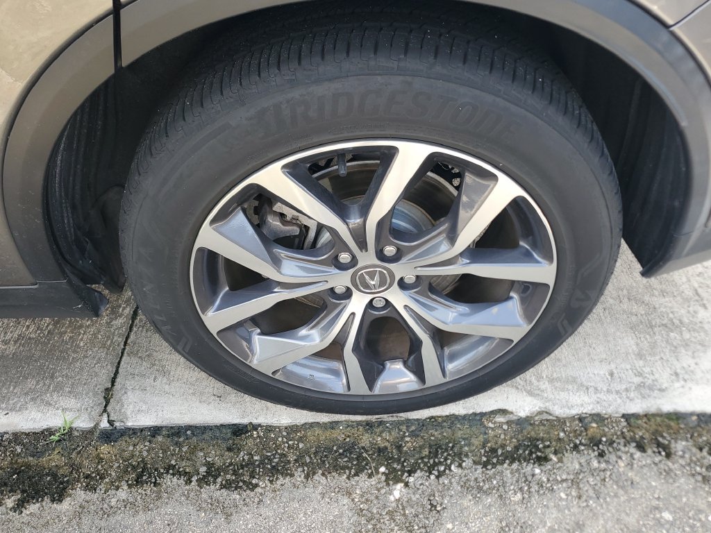 Used 2024 Acura MDX w/ Technology Package FWD image 6