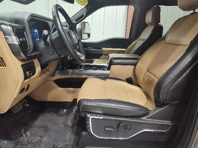 Used 2023 Ford F350 Lariat w/ Chrome Package AWD/4WD image 20