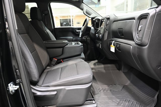 New 2026 Chevrolet Silverado 1500 Custom Trail Boss w/ Turbomax Blackout Package image 11