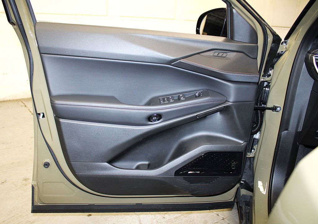 New 2026 Jeep Cherokee Overland w/ Advanced Pro Tech Group image 32