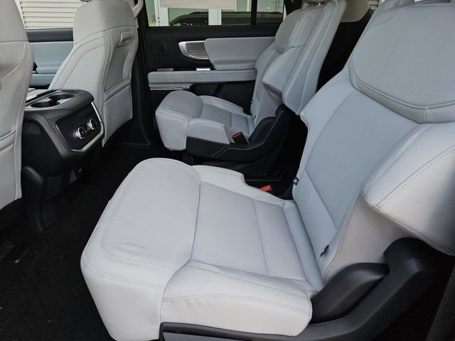 New 2026 Ford Expedition Max Platinum w/ Driver's Package image 25