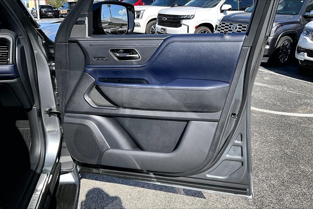 Used 2026 INFINITI QX80 4WD w/ Sport Exterior Package image 23