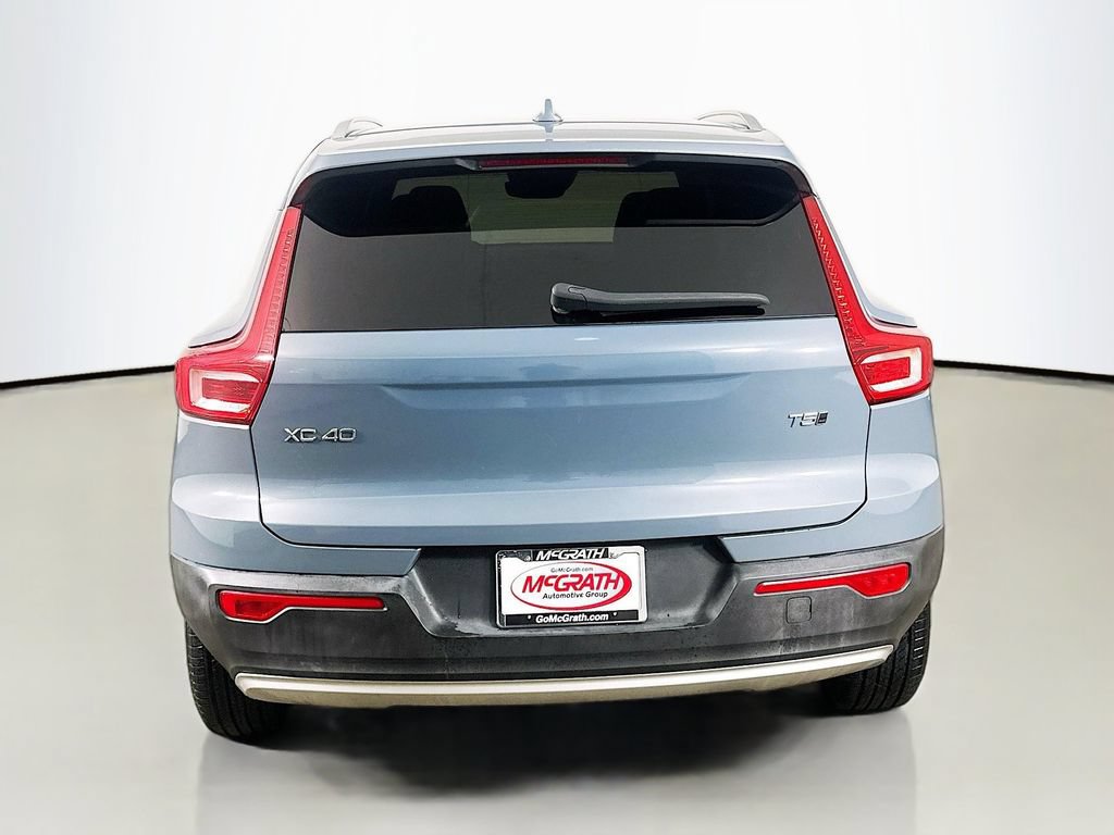 Used 2020 Volvo XC40 T5 Momentum AWD/4WD image 17