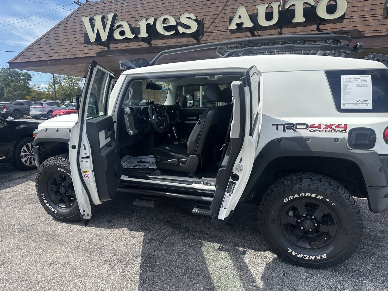 Used 2008 Toyota FJ Cruiser 4WD image 17