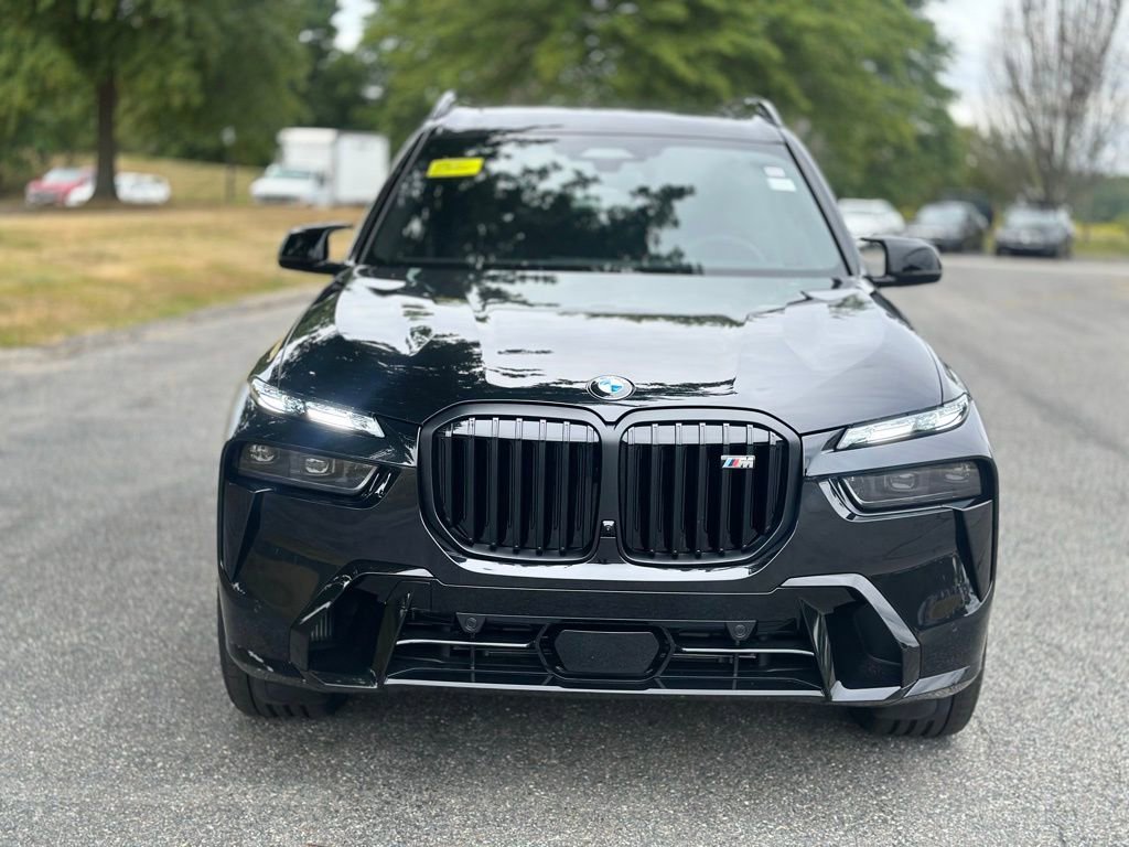 New 2026 BMW X7 M60i image 10