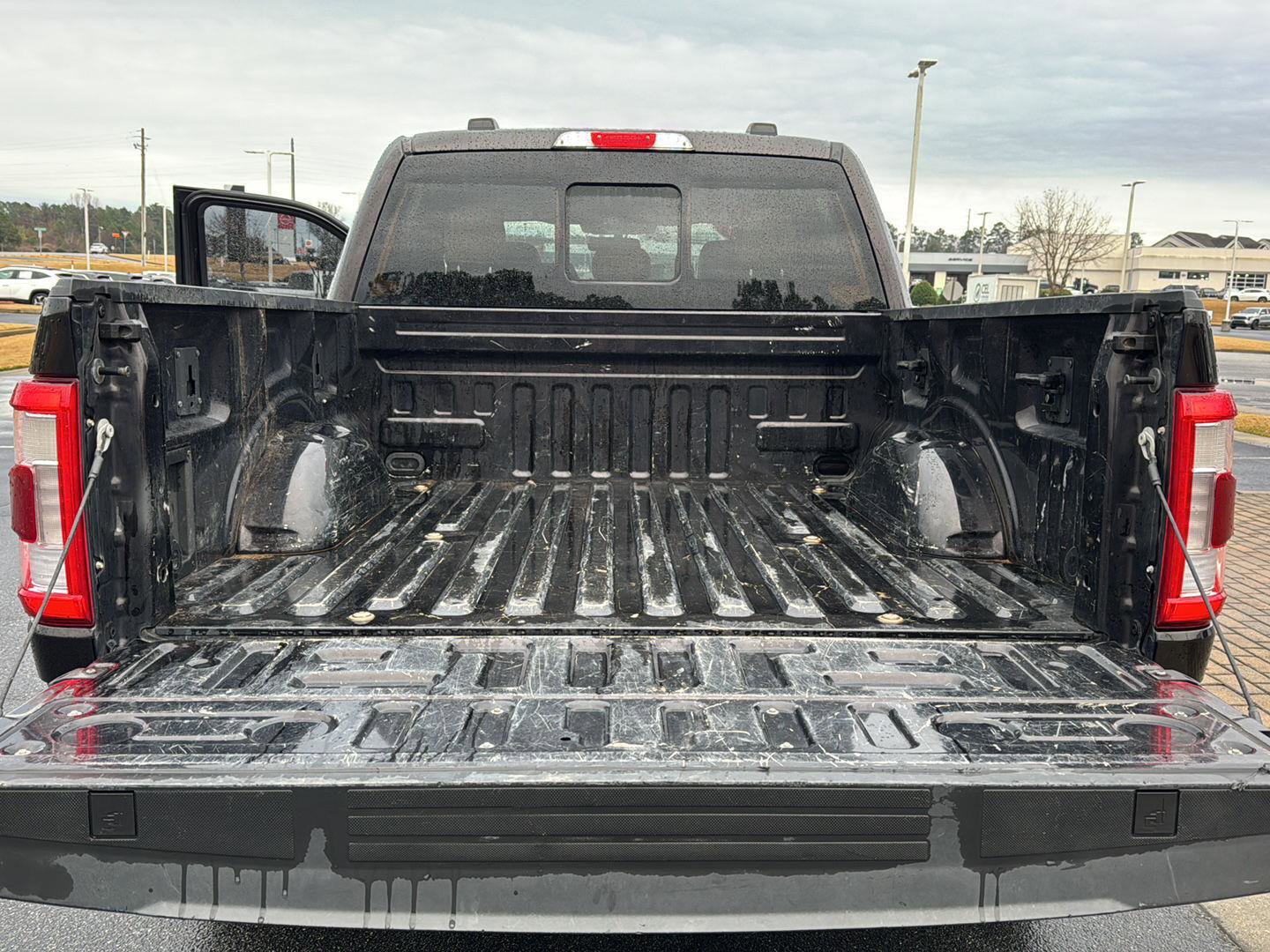 Used 2021 Ford F150 Lariat image 29