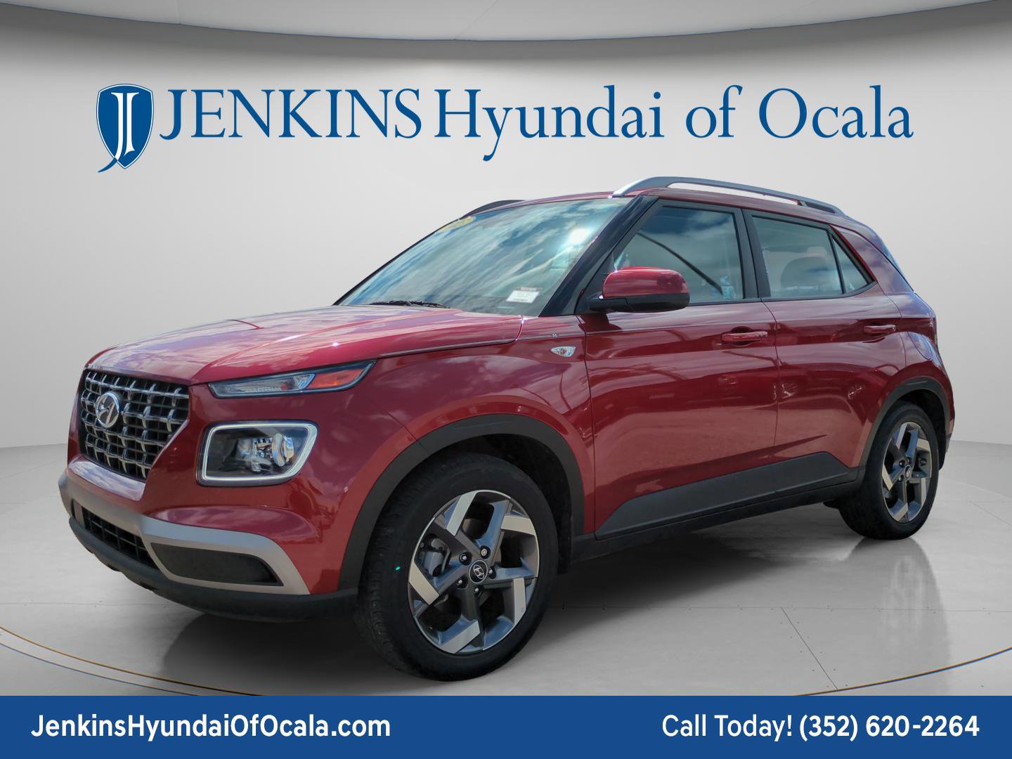 Certified 2025 Hyundai Venue Limited FWD image 7