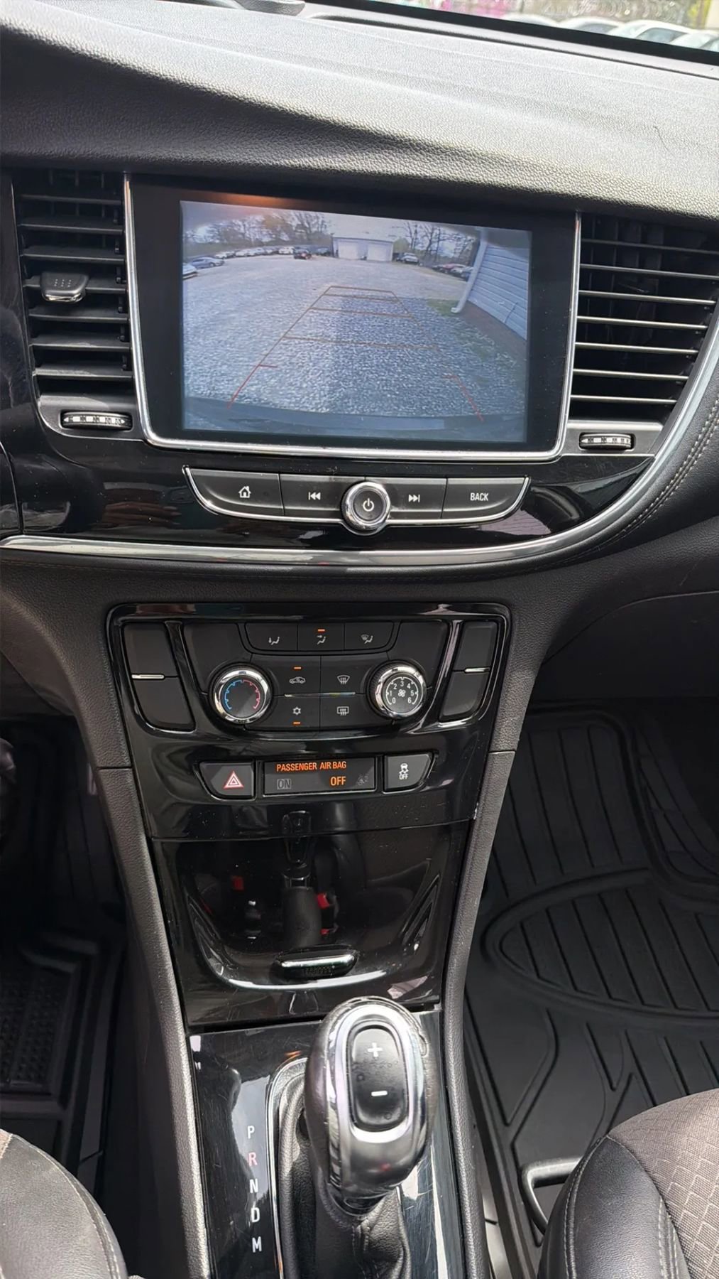 Used 2019 Buick Encore Preferred AWD/4WD image 38