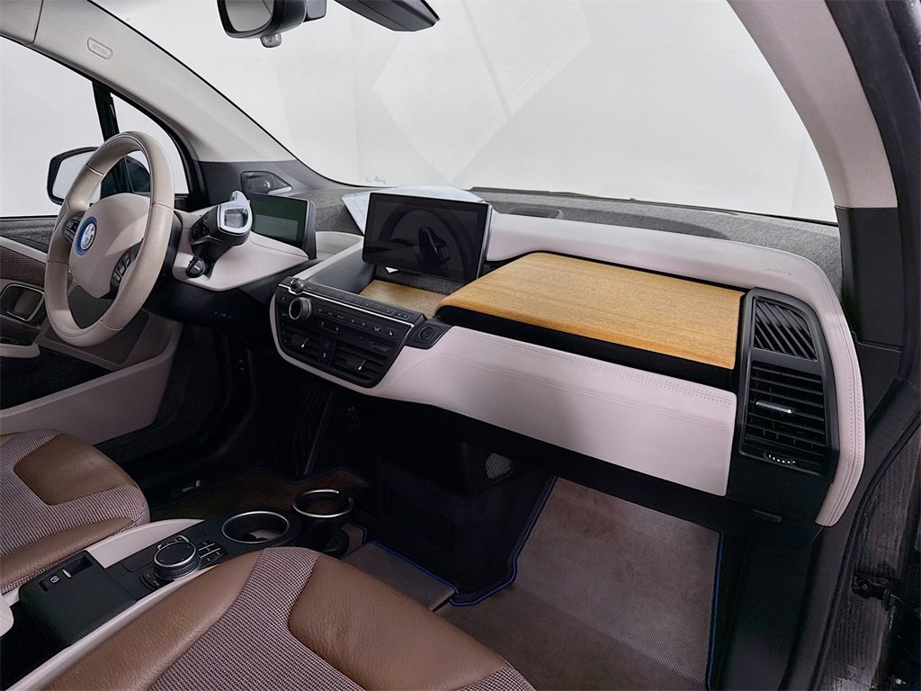 Used 2018 BMW i3 image 23