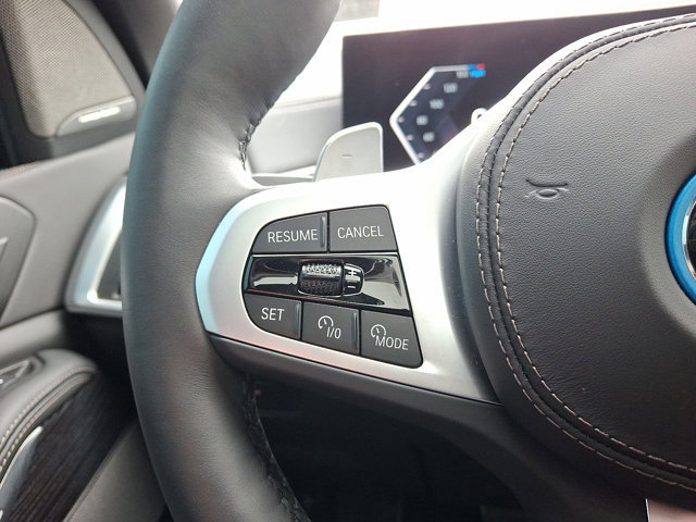 Used 2026 BMW X5 xDrive50e image 24