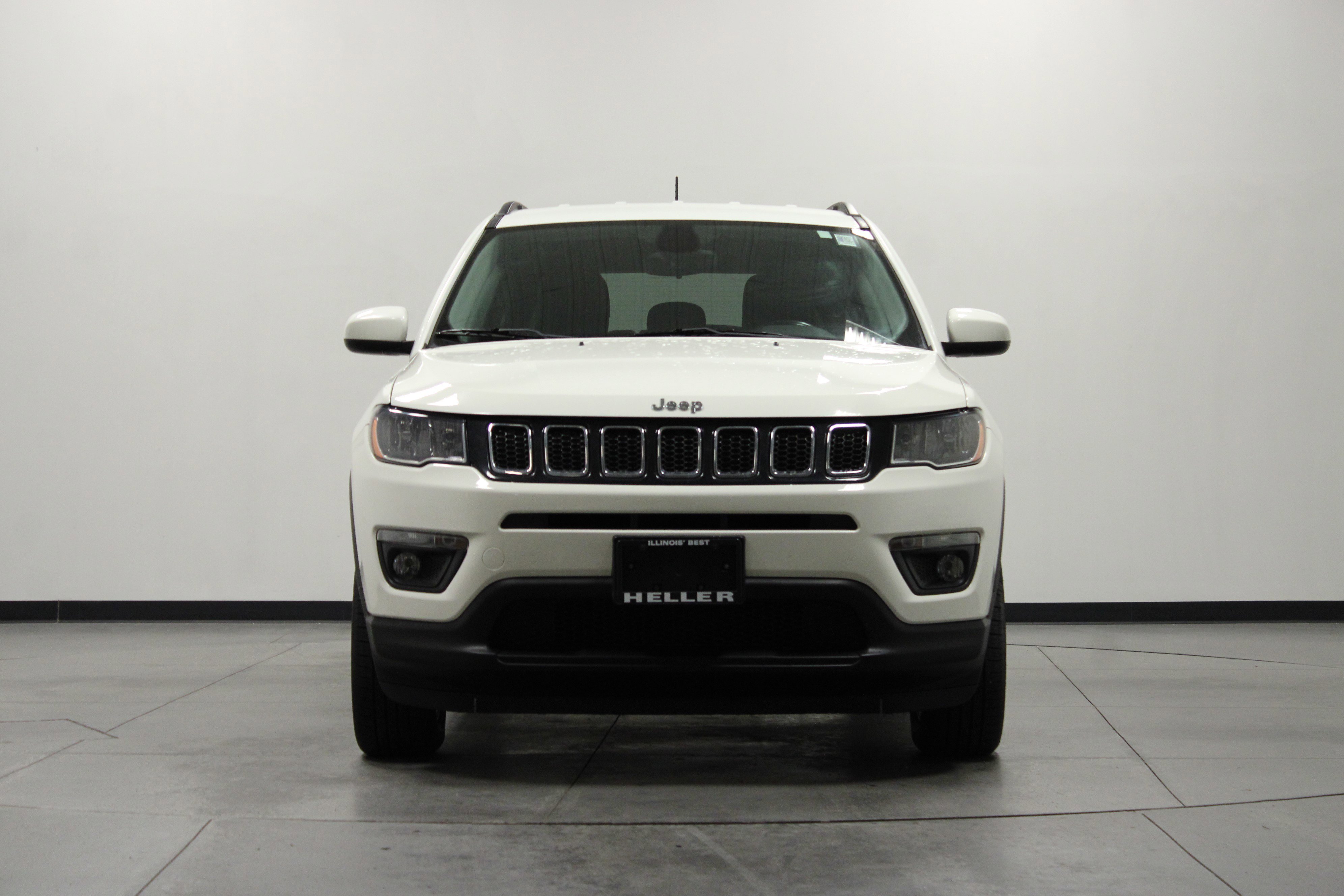 Used 2018 Jeep Compass Latitude AWD/4WD image 9
